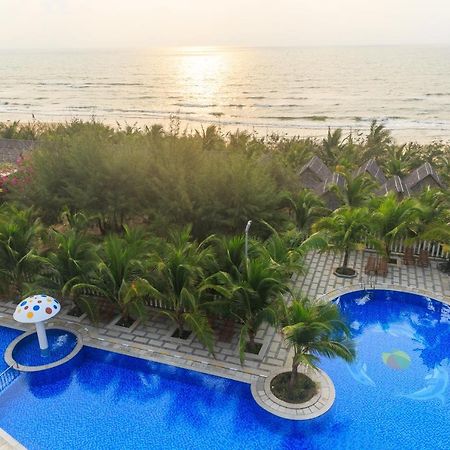 Oceanward Hotel & Resort Long Hai Bagian luar foto