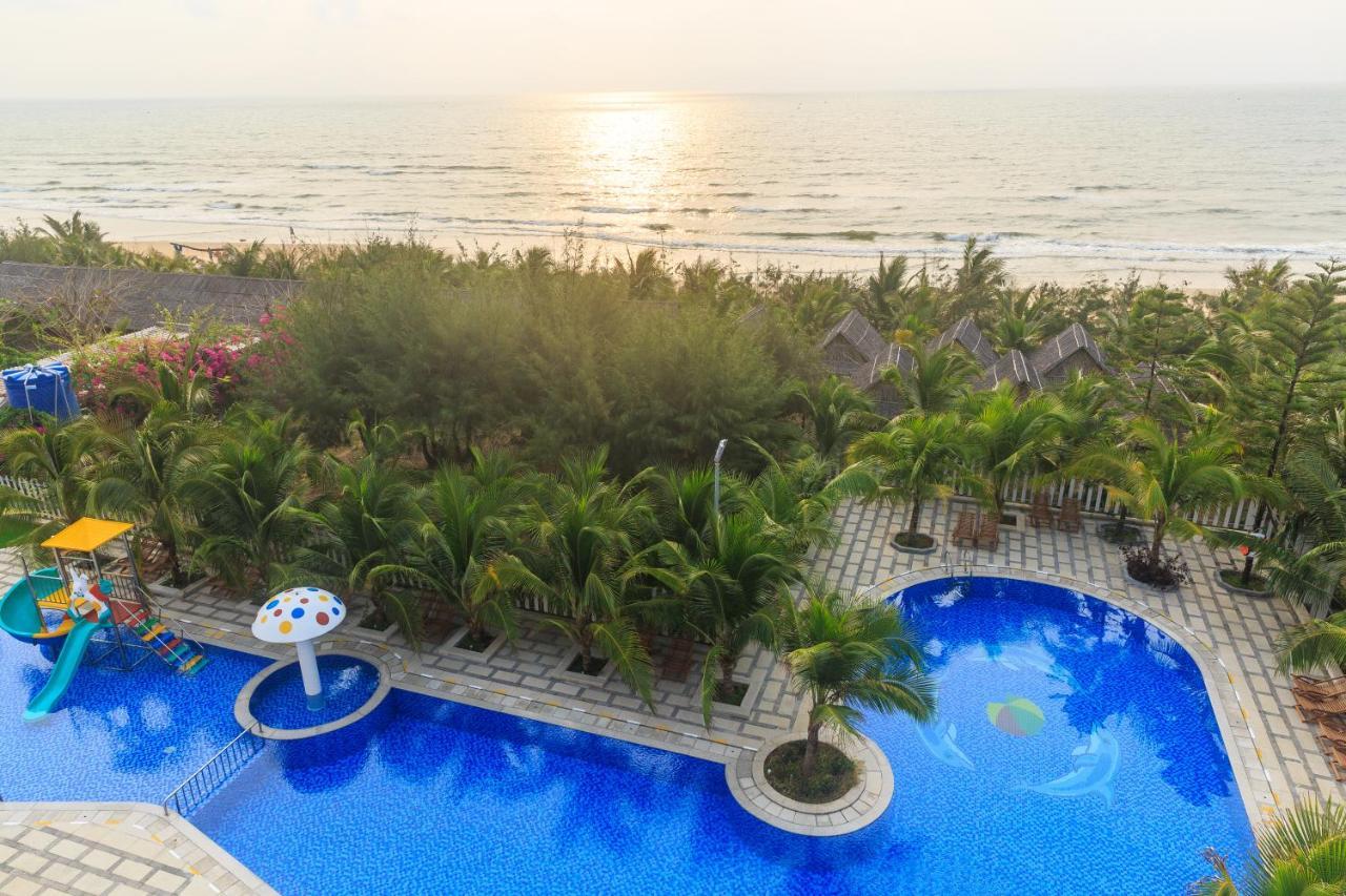 Oceanward Hotel & Resort Long Hai Bagian luar foto