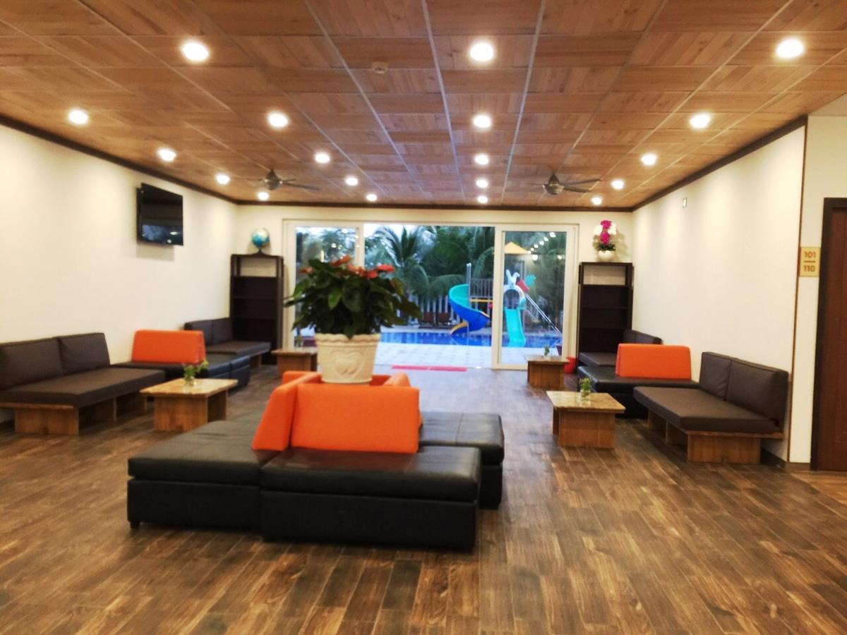 Oceanward Hotel & Resort Long Hai Bagian luar foto