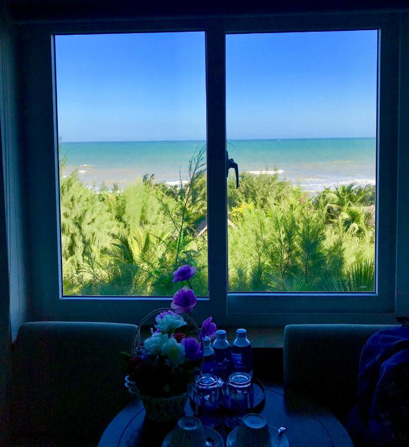 Oceanward Hotel & Resort Long Hai Bagian luar foto