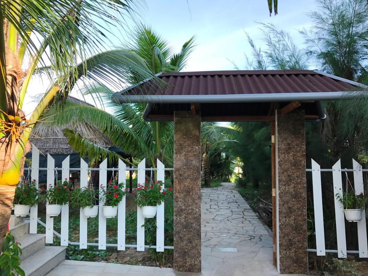 Oceanward Hotel & Resort Long Hai Bagian luar foto