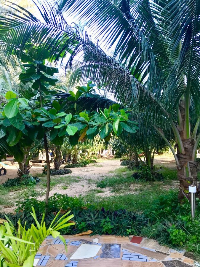 Oceanward Hotel & Resort Long Hai Bagian luar foto