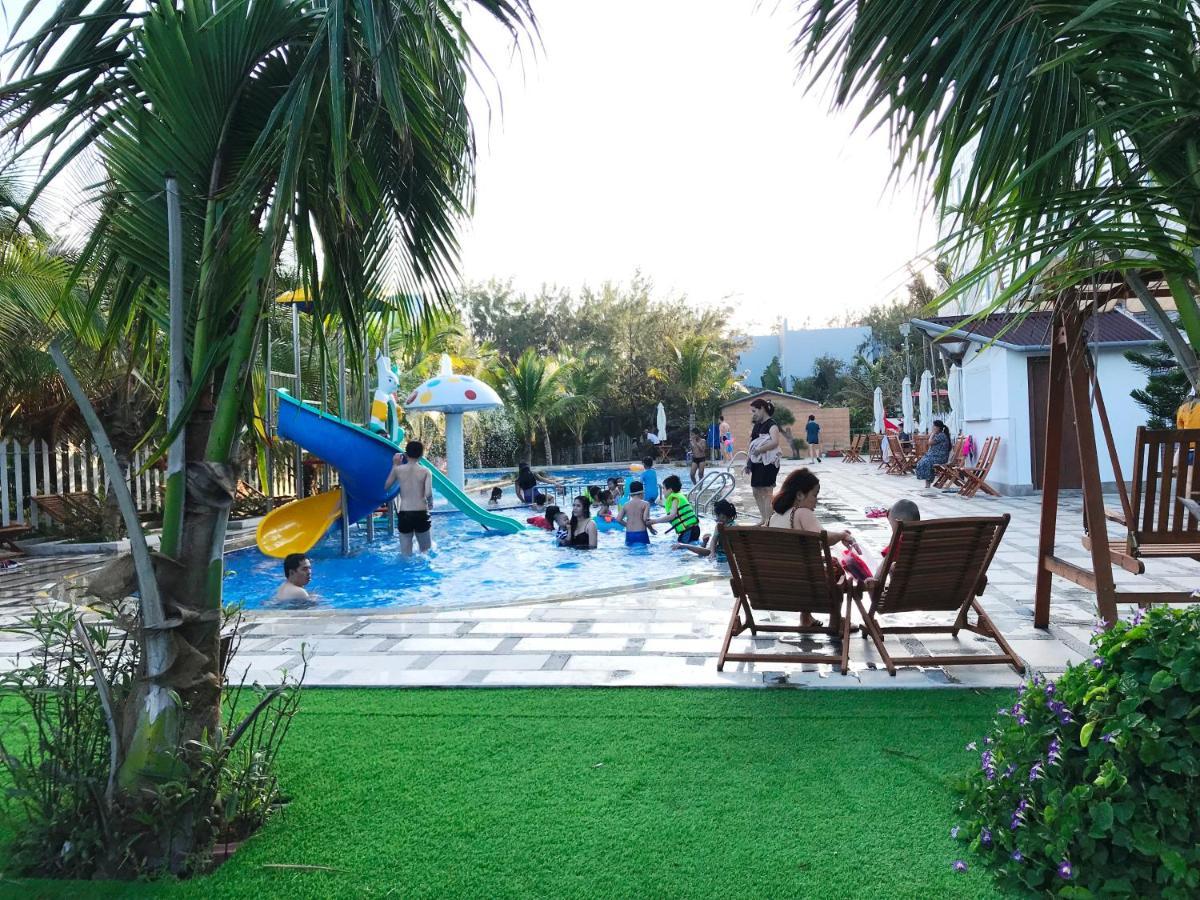 Oceanward Hotel & Resort Long Hai Bagian luar foto